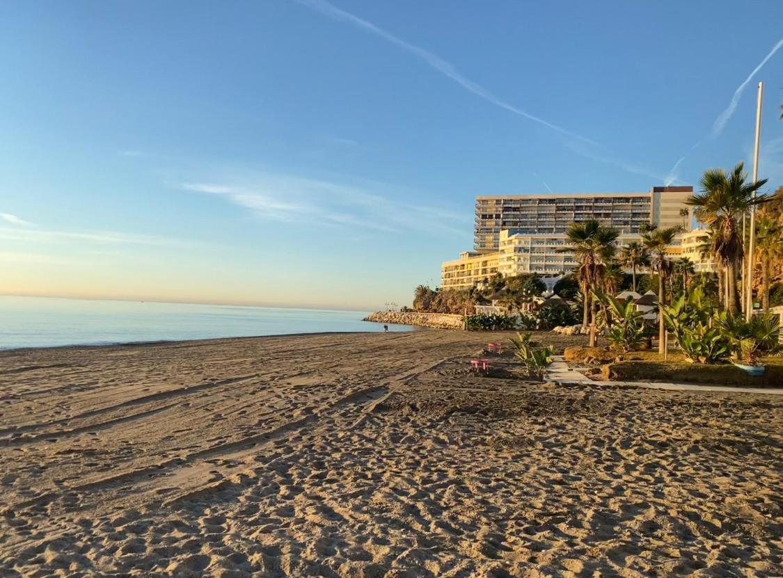 Zeus Apartment Torremolinos Bagian luar foto