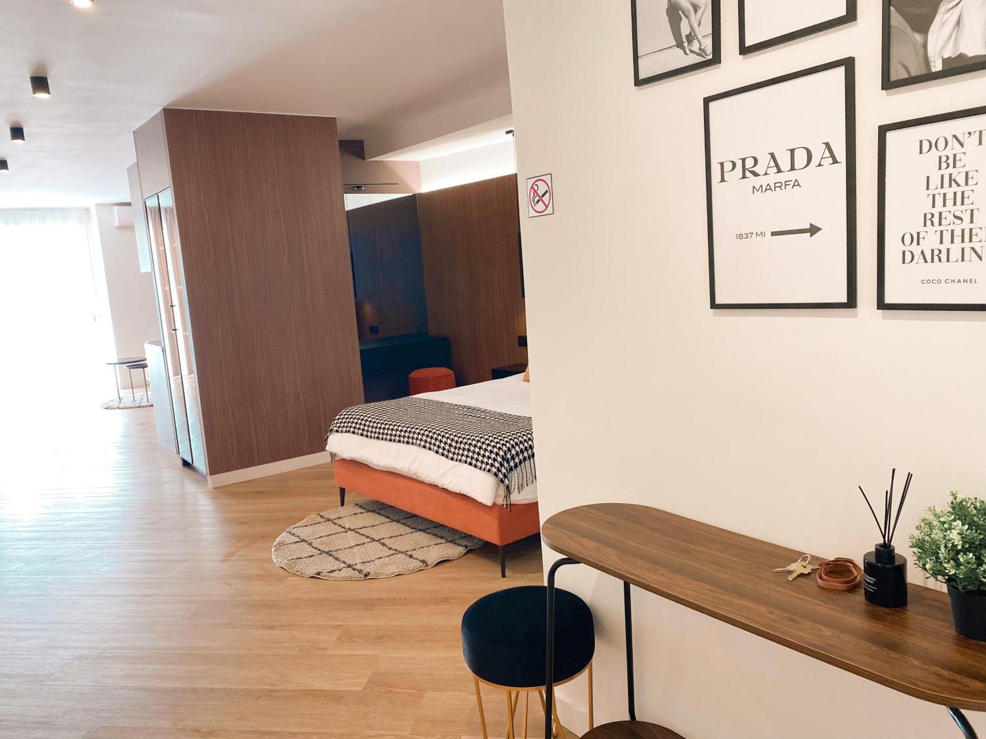 Zeus Apartment Torremolinos Bagian luar foto